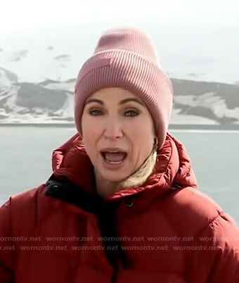 Amy’s pink beanie on Good Morning America