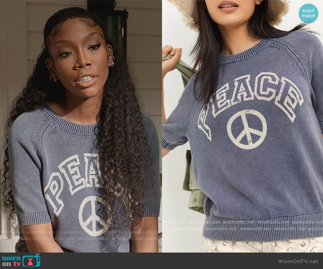 Anthropologie Pilcro Knit Tee worn by Naomi (Brandy Norwood) on Queens