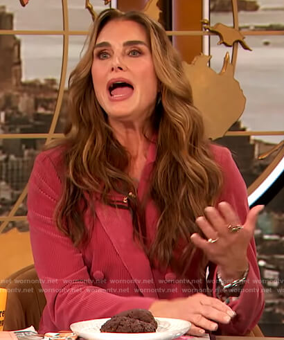 Brooke Shields’ pink corduroy blazer on The Drew Barrymore Show