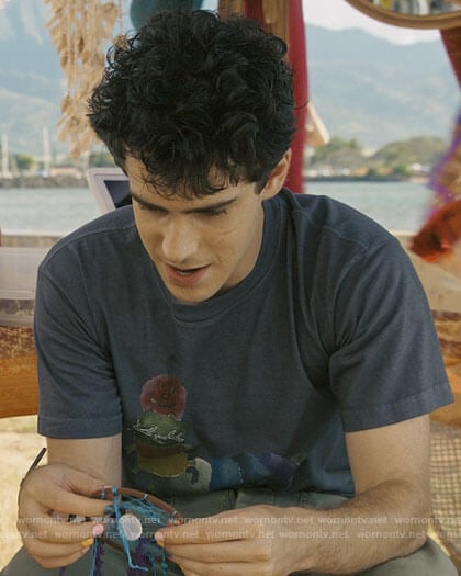 Dylan’s hungry caterpillar t-shirt on I Know What You Did Last Summer