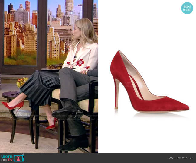 Gianvito Rossi Suede Pumps worn by Kelly Ripa on Live with Kelly and Mark