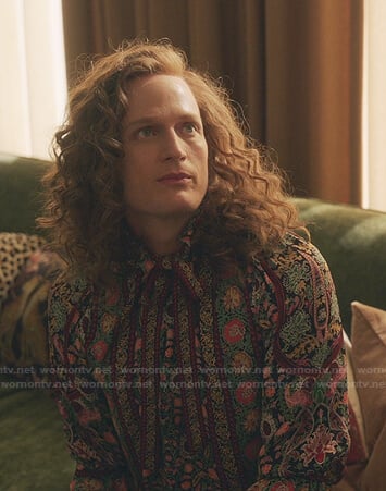 Gideon’s floral tie neck shirt on Gossip Girl