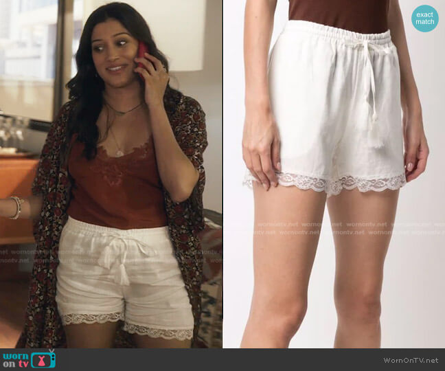 Gold Hawk Lili Lace-Trim Drawstring Linen Shorts worn by Padma (Aneesha Joshi) on The Resident