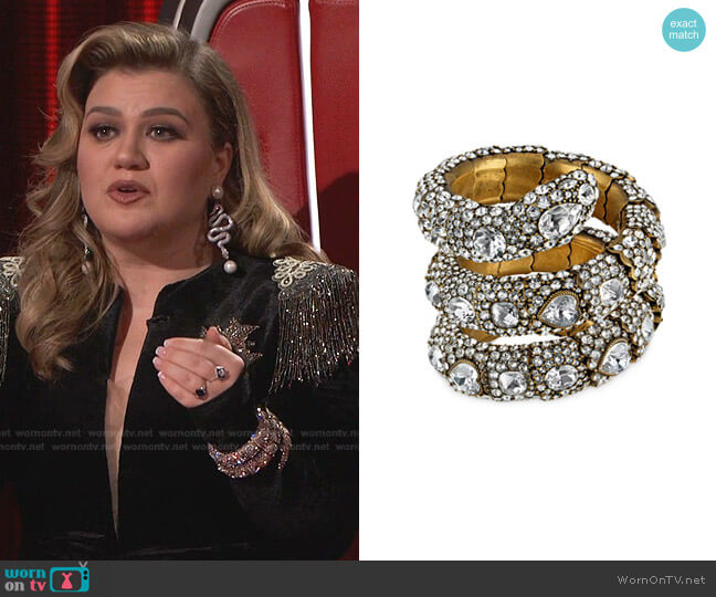 Gucci Triple Wrap Snake Bracelet worn by Kelly Clarkson on The Voice
