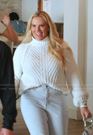 Heather’s white ribbed sweater on The Real Housewives of Salt Lake City