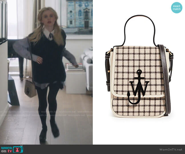 JW Anderson Top Handle Anchor Bag worn by Audrey Hope (Emily Alyn Lind) on Gossip Girl