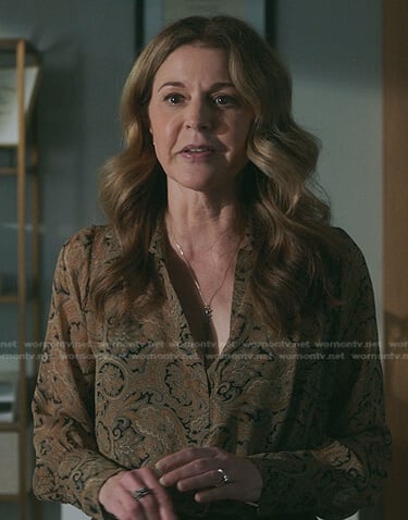 Kit’s beige paisley blouse on The Resident