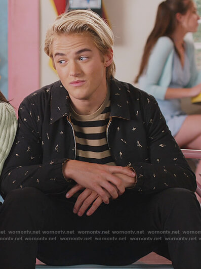 Mac’s black printed jacket on Saved By The Bell