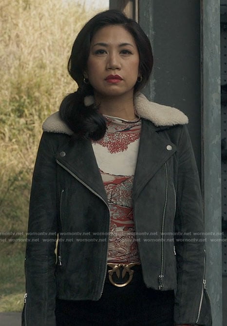 Mel’s red printed top and fur collar moto jacket on The Equalizer