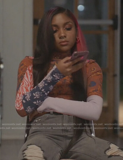 Jen’s mixed print floral top on All American
