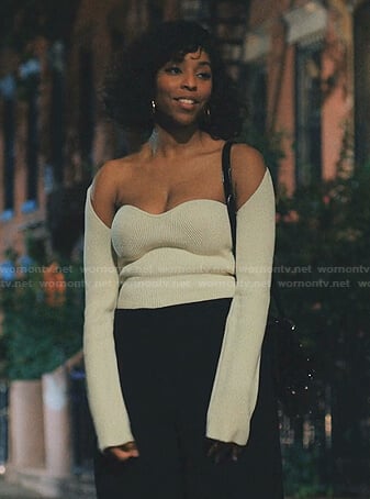 Mia’s white ribbed top on Love Life