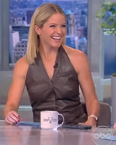 Sara’s brown sleeveless leather dress on The View