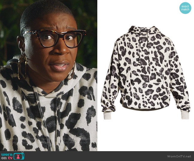 Twenty Montreal Reality Leopard-Print Sweatshirt worn by Henrietta Wilson (Aisha Hinds) on 9-1-1