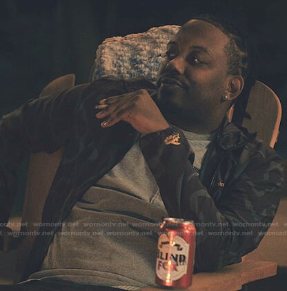 Yogi’s grey printed jacket on Love Life