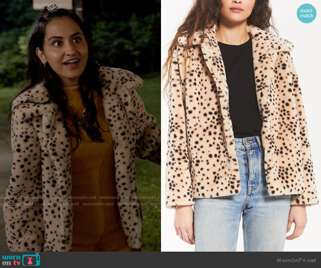 Z Supply Aster Jacket worn by Bela Malhotra (Amrit Kaur) on The Sex Lives of College Girls