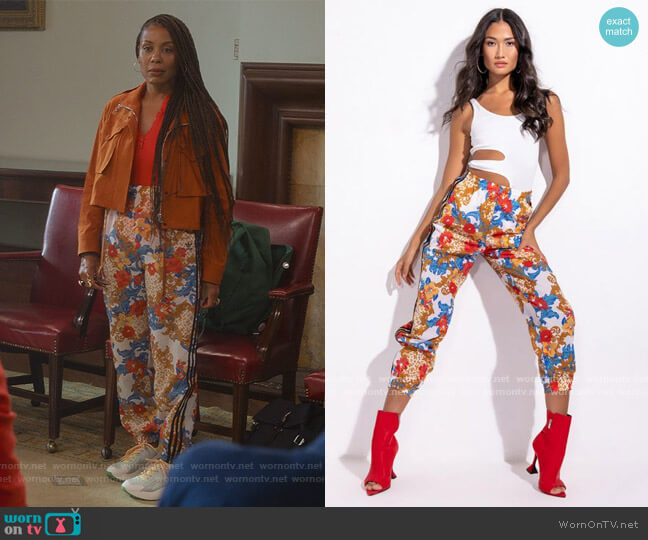 Adidas Floral Joggers worn by Dr. Nya Wallace (Karen Pittman) on And Just Like That