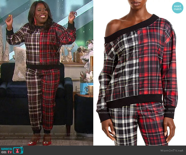 Alice and Olivia Natalie Off The Shoulder Sweatshirt worn by Sheryl Underwood on The Talk