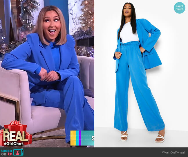 Boohoo Oversized Button Front Blazer worn by Adrienne Houghton on The Real