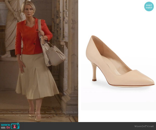 Manolo Blahnik BB Leather 70mm Pump worn by Miranda Hobbs (Cynthia Nixon) on And Just Like That