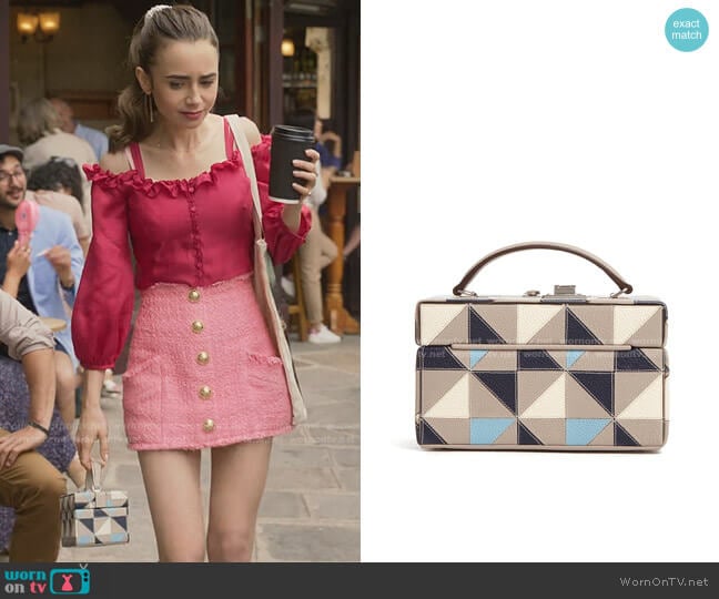Mark Cross 1845 Leather Mini Trunk in Tumbled Grain Intarsia Taupe worn by Emily Cooper (Lily Collins) on Emily in Paris
