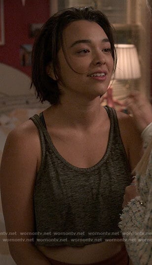 Alicia’s grey cropped tank top on The Sex Lives of College Girls