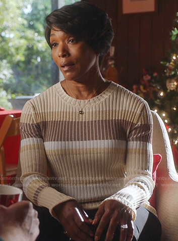 Athena’s metallic striped ribbed sweater on 9-1-1