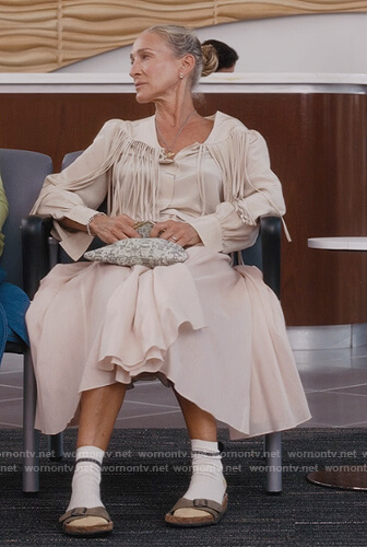 Carrie’s pink midi skirt and sandals on And Just Like That