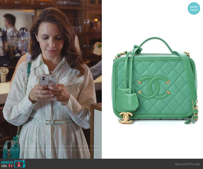 Chanel Caviar Quilted Medium CC Filigree Green Bag worn by Charlotte York (Kristin Davis) on And Just Like That