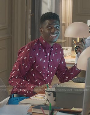 Julien’s burgundy lightning bolt print shirt on Emily in Paris