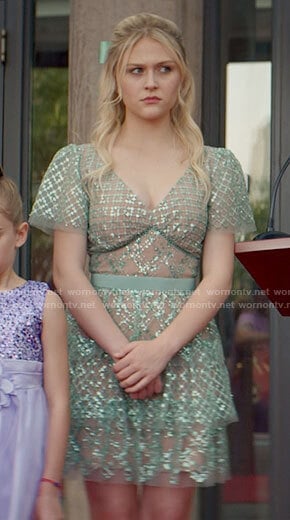 Lexy’s green embellished dress on Chucky