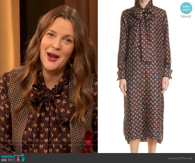 Max Mara Camel Print Tie Neck Silk Dress worn by Drew Barrymore on The Drew Barrymore Show