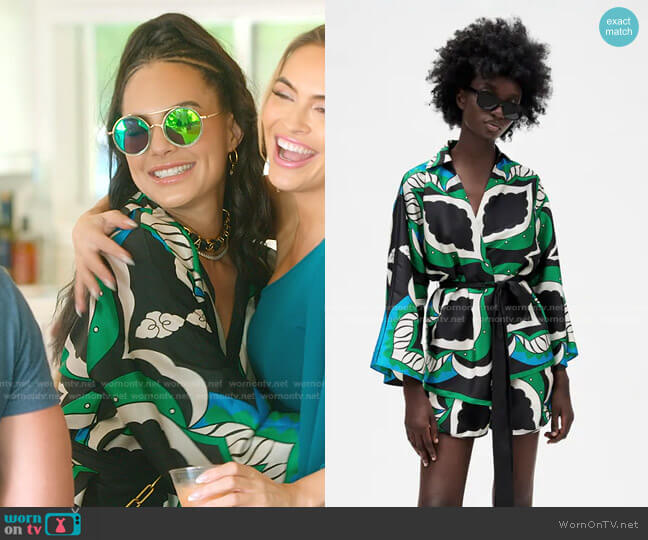 Zara Printed Blouse with Bow worn by Amanza Smith on Selling Sunset