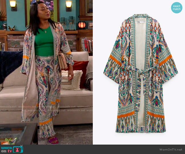 Zara Long Printed Jacket worn by Tina Butler (Tichina Arnold) on The Neighborhood