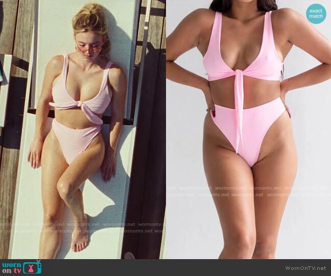437 Kenzie Top in Candy worn by Cassie Howard (Sydney Sweeney) on Euphoria