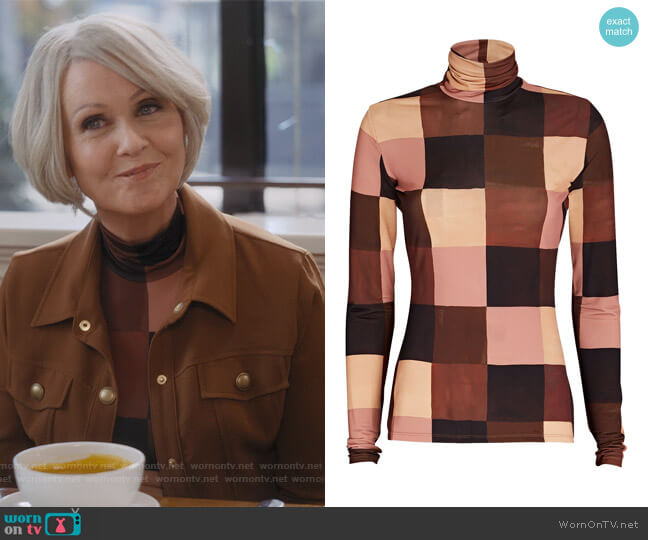 A.L.C. James Top worn by Miranda Hobbs (Cynthia Nixon) on And Just Like That