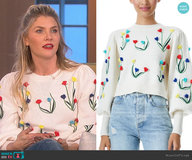 Alice + Olivia Wendell Crochet Detail Crop Sweater worn by Amanda Kloots on The Talk