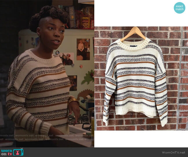 Elsamanda Striped Sweater worn by Denise (Sasheer Zamata) on Home Economics