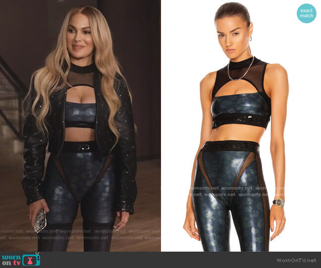 Dundas Peyton Top worn by Valeria (Nadine Velazquez) on Queens