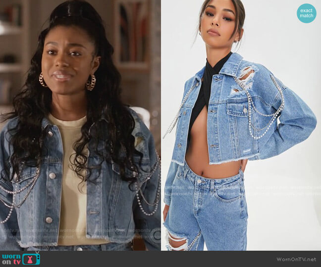 Forever 21 Faux Pearl-Chain Frayed Denim Jacket worn by Jojo (Precious Way) on Queens