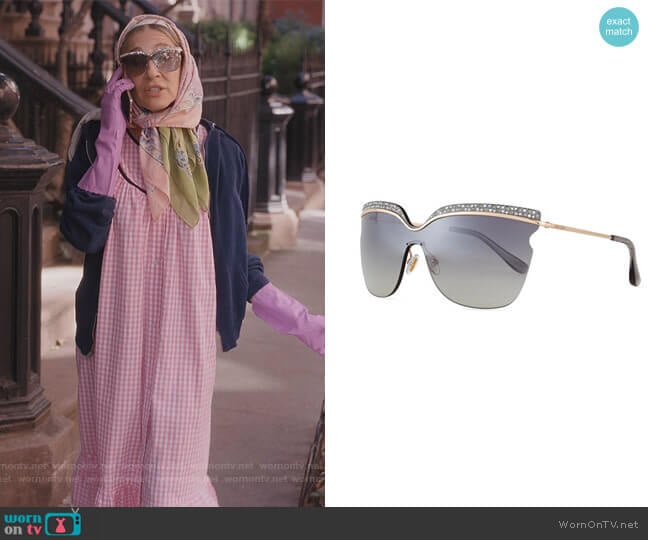 Jimmy Choo Jezebel Exaggerated-Brow Sunglasses worn by Carrie Bradshaw (Sarah Jessica Parker) on And Just Like That