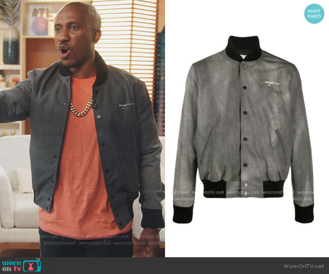 Off White Airport Tape denim jacket worn by Gary Williams (Chris Redd) on Kenan