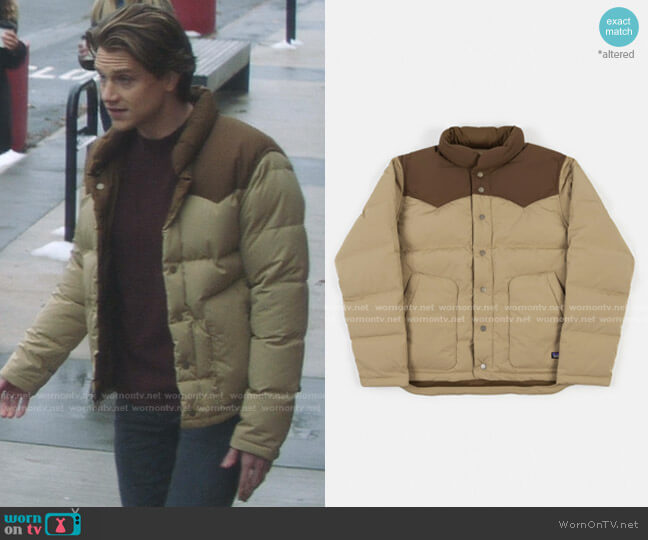 Patagonia Bivy Down Jacket worn by Ace (Alex Saxon) on Nancy Drew