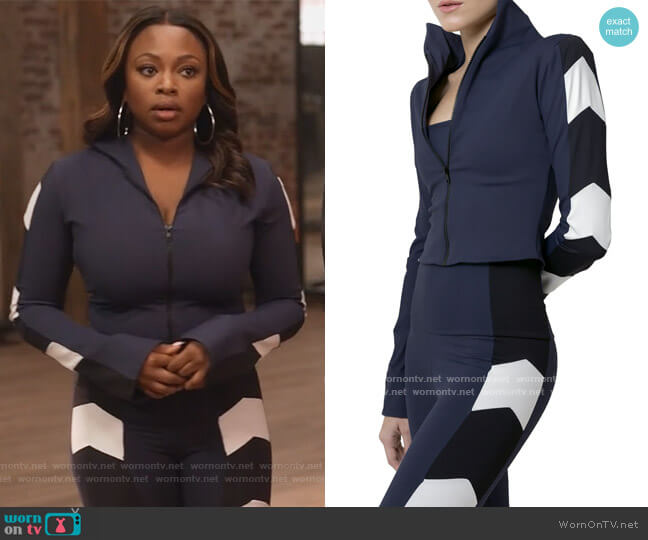 Port de Bras Arrow Cropped Active Jacket worn by Jill (Naturi Naughton) on Queens
