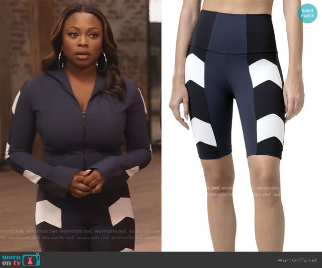 Port de Bras Front Arrow Biker Shorts worn by Jill (Naturi Naughton) on Queens