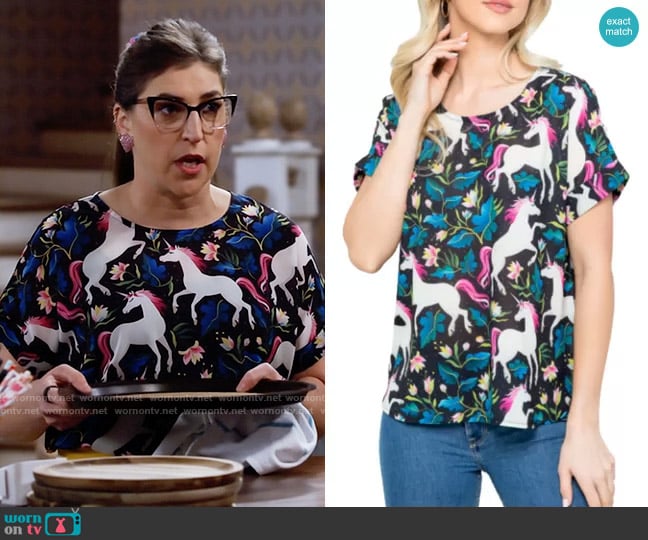 Varga I Dream of Uniocorn Top worn by Kat Silver (Mayim Bialik) on Call Me Kat