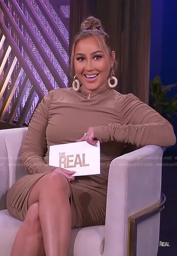 Adrienne’s mocha ruched dress on The Real