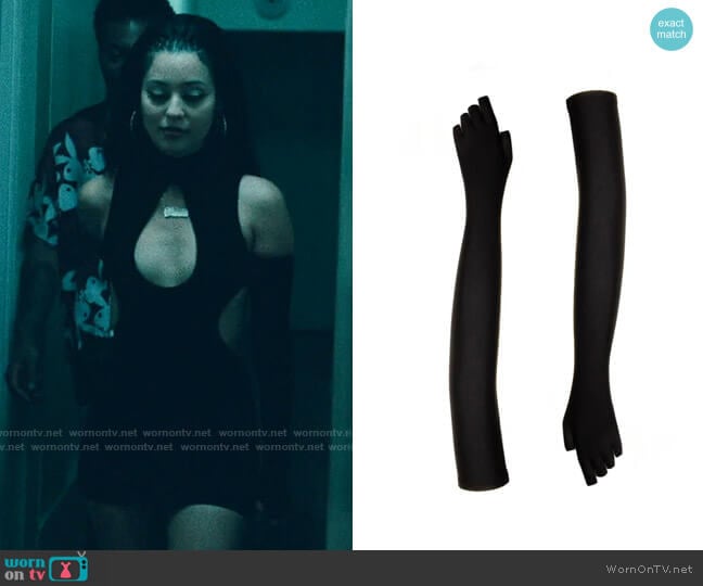 Akna Damien Gloves worn by Maddy Perez (Alexa Demie) on Euphoria