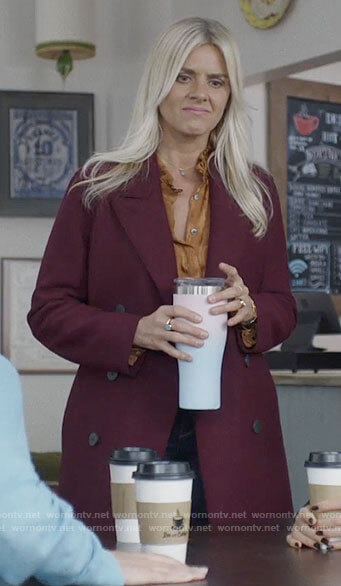 Amy’s burgundy coat on Pivoting