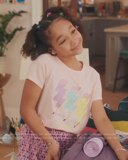 Birdie’s pink pencil bolt print tee on Kenan