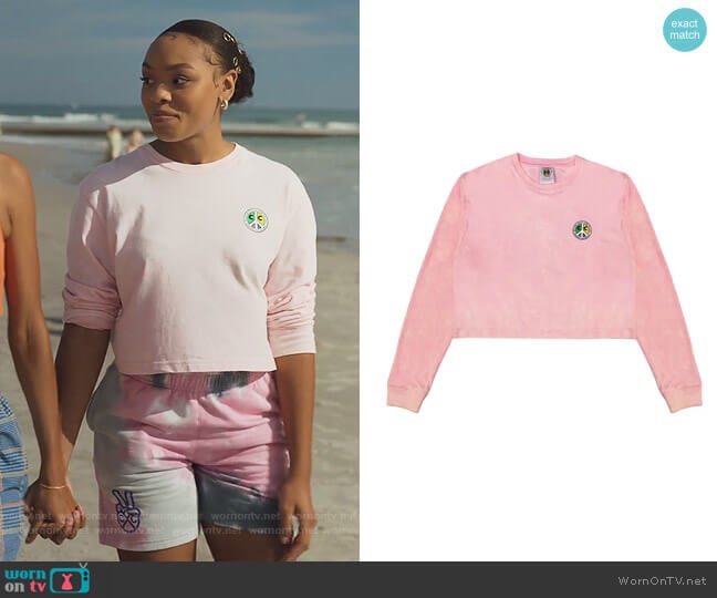 Cross Colours Black Peace Long Sleeve Cotton Crop Top worn by Nikki Vaughn (Alana Bright) on Our Kind of People